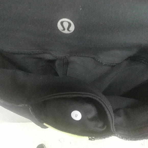 Lululemon Womens black athletic pants sz 8 - Picture 5 of 7